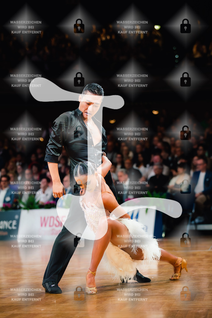 GOC 2025 - WDSF GrandSlam Latin 9th (148) Huinan Shao _ Qiufan Yu (China)-2025-08-23-5634 | Webshop for digital downloads and prints of dance sport, event & show photographer Julian Link - Realisiert mit Pictrs.com