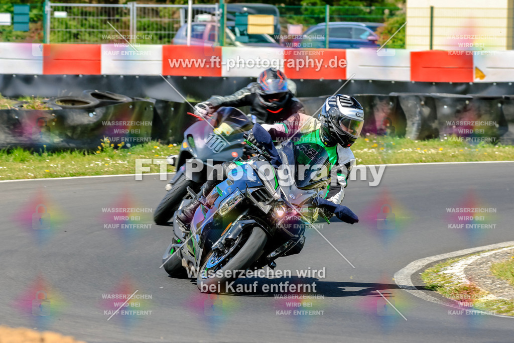 _OTO2113 | Hier findet Ihr Bilder von Touristenfahrten auf der Nürburgring Nordschleife oder von anderen Veranstaltungen die ich besucht habe. Viel Spass beim Durch Schauen 