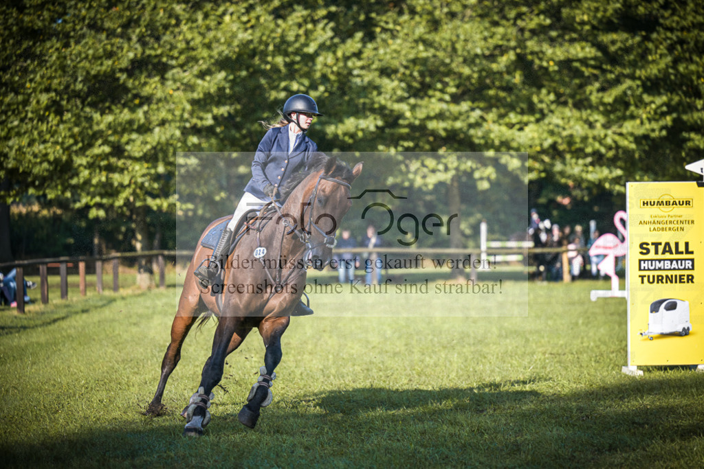 DOS_0576 | Entdecke hochwertige Reitturnierfotos von Foto Oger. Professionell, emotional und authentisch – jetzt Lieblingsmomente im Shop bestellen.Deutschlandweite Turnierfotografie. - Realisiert mit Pictrs.com
