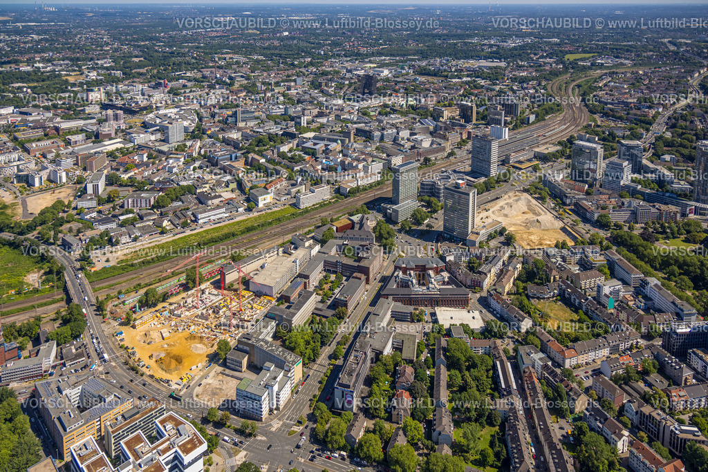 Essen230703017 | Luftbild, Baustelle neues Literatur Quartier für Büros und Wohnungen zwischen der Sachsenstraße und Bert-Brecht-Straße, Campus Essen Baustelle am Hauptbahnhof, Südviertel, Essen, Ruhrgebiet, Nordrhein-Westfalen, Deutschland