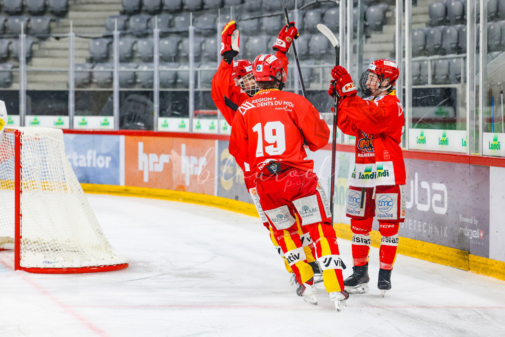 701A2963 | Sportbilder, Sportfotograf, Hochzeits- und Eventfotografin, Flugshows, Portraits und Tiershooting, Aviation, Downhill, Nationalleague, Swissleague, International