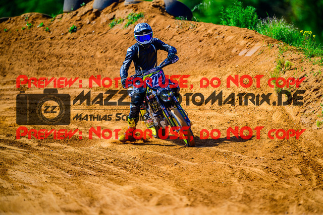 MaZZes_FotoMatrix_240511_6007705_1382 | S4