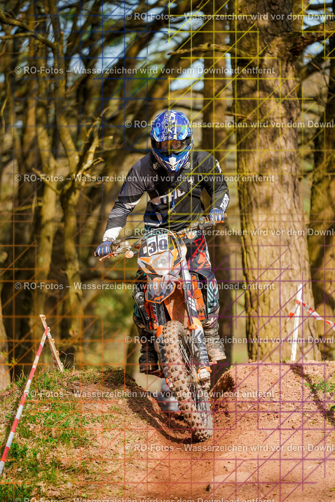 3 Lauf Mernes-1773 | Sportfotografie von RO-Fotos: Motorsport, Motocross, Enduro, Laufveranstaltungen und Triathlon. Professionelle Fotos von Sportlern und Events. - Realisiert mit Pictrs.com