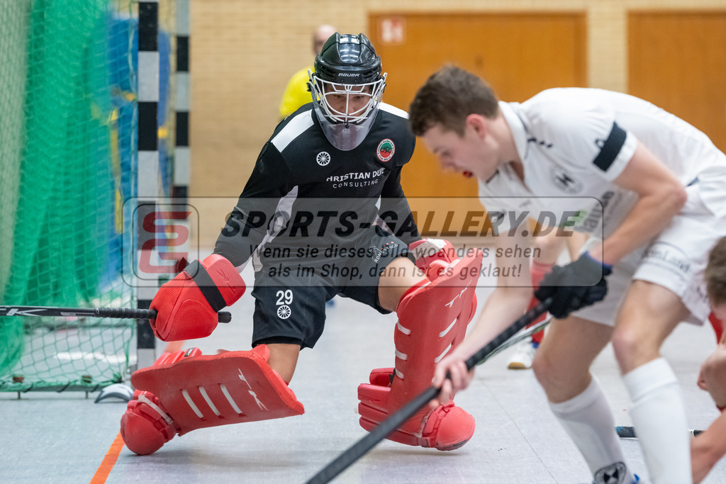 SFE_20230115_0154 | 1. Bundesliga Hockey Herren Schwarz-Weiss Neuss - Crefelder HTC am 15.01.2023 in  (Sporthalle Jahnerstrasse), Photo: Stephan Fehrmann 2022 (Sports-Gallery),Joshua Onyekwue Nnaji Torwart ( Crefelder HTC #29 )