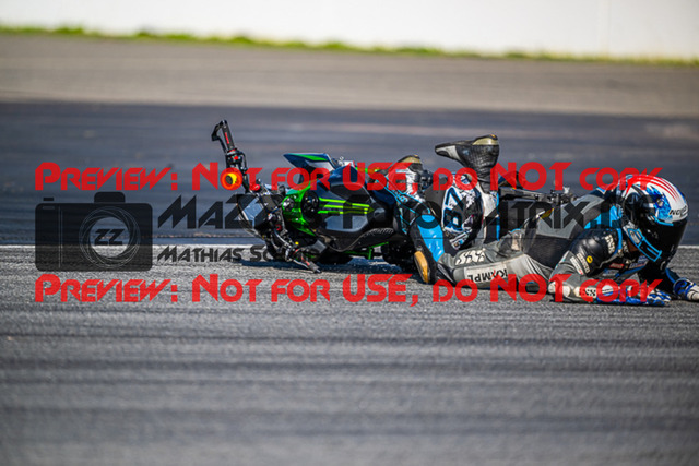 MaZZes_FotoMatrix_220923_2127 | TWIN CUP