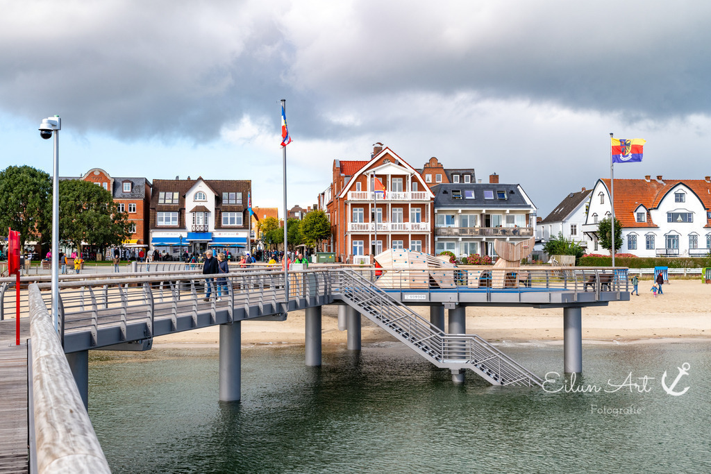 20240928-EAF_1153 | Eilun-Art-Fotografie Levke Martens, ihre Fotografin für Immobilien- und Landschaftsfotografie auf Föhr, Föhrer Motive als Poster, Leinwand, hinter Acrylglas oder stelle dir deinen eigenen Monatskalender zusammen, mit nur einem Klick