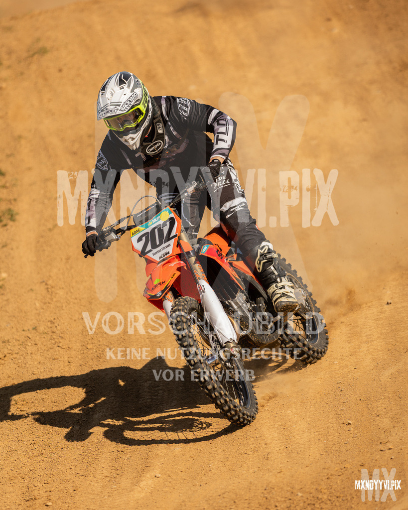 866A3672 | mxndyyvipix