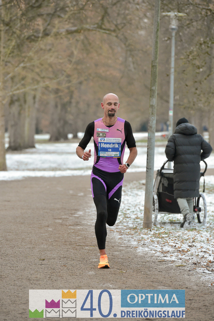 VR Bank Hauptlauf 10km | 40. Optima 3koenigslauf 2026 - Realisiert mit Pictrs.com