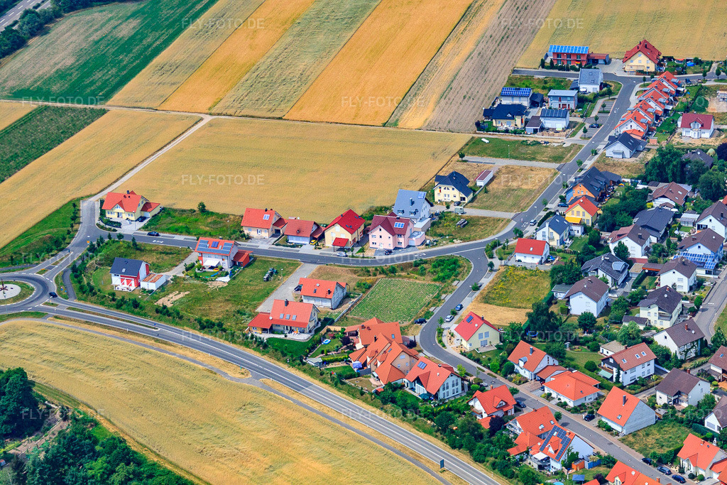 Luftbild: Im Altfeld im Ortsteil Hardtwald in Neupotz im Bundesland Rheinland-Pfalz in Deutschland. Foto: IMG_29749.jpg vom 02.07.2010 durch Werner Riehm/FLY-FOTO.de