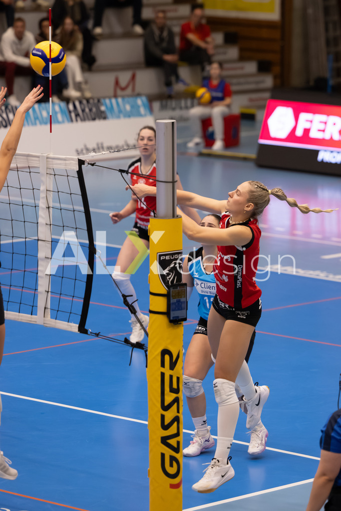 Volleyball I Frauen I Saison 2025-2026 I Volleyball NLA | Women I Round 16 I VC Kanti Schaffhausen - Viteos NUC I 31.01.2026 | 8 Lina-Marie Lieb (DE) (VC Kanti Schaffhausen) – Aussen - Realisiert mit Pictrs.com