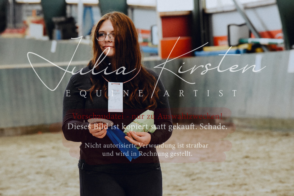 DSC_7090 | Pferde- und Turnierfotografie in Westsachsen. Pferdeportraits, Auftragszeichnungen und intuitive Kunst.