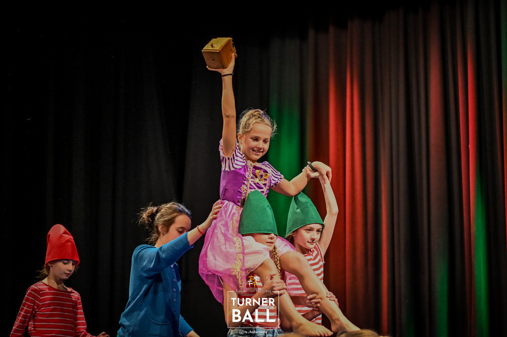 DSC_8569 | "Fussifoto.com – Ihr Ansprechpartner für hochwertige Fotografie! Entdecken Sie kreative Bilder und professionelle Dienstleistungen. Kontaktieren Sie uns für Ihre Projekte!"