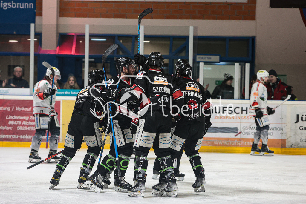 EHC Königsbrunn - TSV Peißenberg | Die Hausherren jubeln zum ersten mal / Das 1-0 durch Marco STERNHEIMER (EHC #6)
