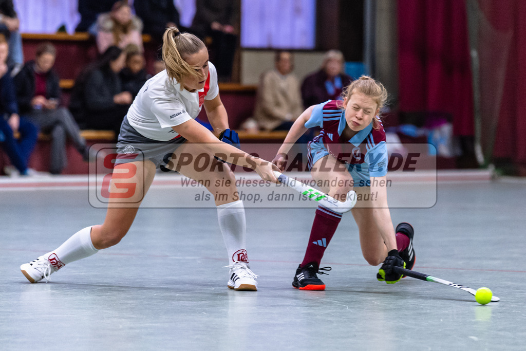 SM_20231216-D5A_5302 | 1.Bundesliga Hallenhockey  (W) UHC - DCadA / 3:2 (2:2)