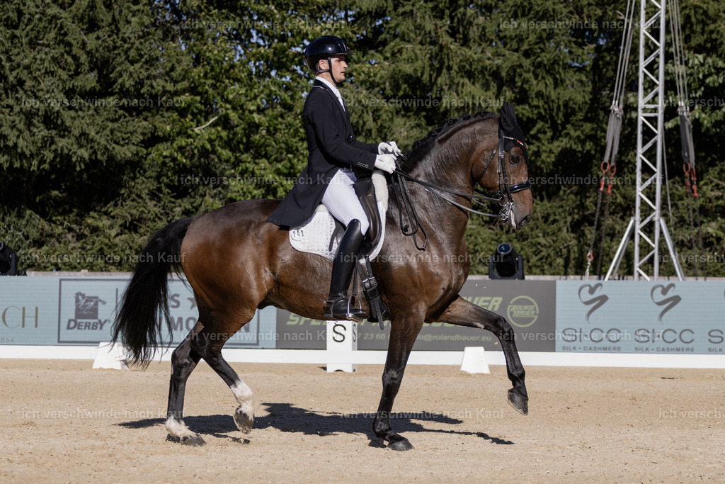 FHC2026_P09_242_18627 | Fichtenhof Classics 2026 – Grand Prix de Dressage - VOLTAIRE Design Preis, Reitanlage Fichtenhof, Sch ftlarn