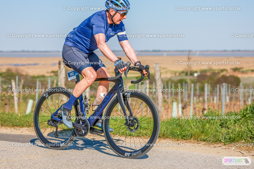 682_AR6_8264 | Neusiedlersee Radmarathon 2026@sportshot_your_pictrs #yourpictures#roadtowm2029 #nrm #neusiedlerseeradmarathon #neusiedlersee #neusiedlerseetourismus #burgenland #mörbisch #nrm26 #burgenlandtourismus #voglundco #poweredbyburgenlandtourismus #radsport #rad #marathon #ucigranfondo #visitburgenland #ucigranfondoworldseries