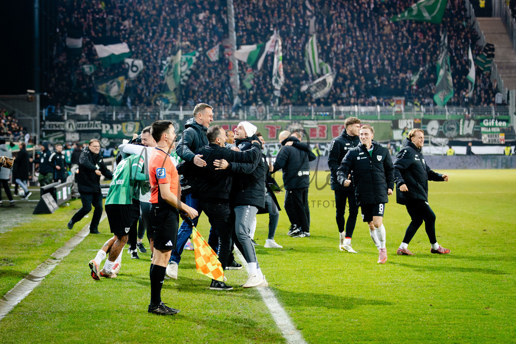 2. Bundesliga, Saison 2025/26, 15. Spieltag: SC Preußen Münster - Hannover 96 | Münster, 05.12.2025: 2. Bundesliga, 15. Spieltag, SC Preußen Münster gegen Hannover 96 im LVM-Preußenstadion in Münster. Foto: sportfotografie.ms | Markus Paletta - Realisiert mit Pictrs.com