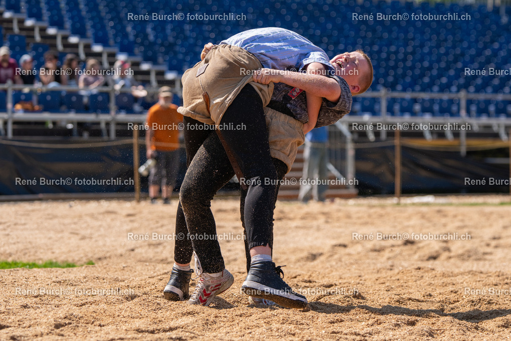 BUR03382 | René Burch leidenschaftlicher Fotograf aus Kerns in Obwalden.  Hier finden sie Sport, Landschaft und Natur Fotografie.
 - Realisiert mit Pictrs.com