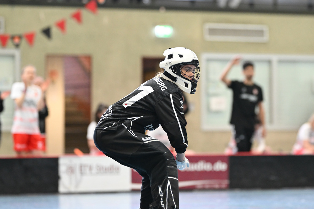 Floorball I Frauen I Saison 2023-2024 I 1. Frauen Floorball-Bundesliga I Playoffs 3. Spieltag I ETV Lady Piranhhas Hamburg - Dümptener Füchse | Der Sportfotograf. - Realisiert mit Pictrs.com