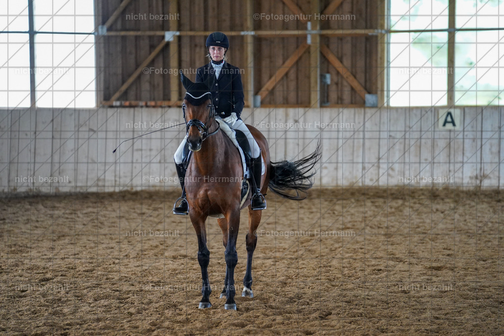 20230520-FAH05691 | Frühjahrsturnier, Landsberg am Lech, 2023, Reitclub Landsberg, Turnierbilder, Fotos Turnier Landsberg, Fotoagentur Herrmann, Turnierfotografen Bayern, Reitsport Fotograf, Pferde Fotograf