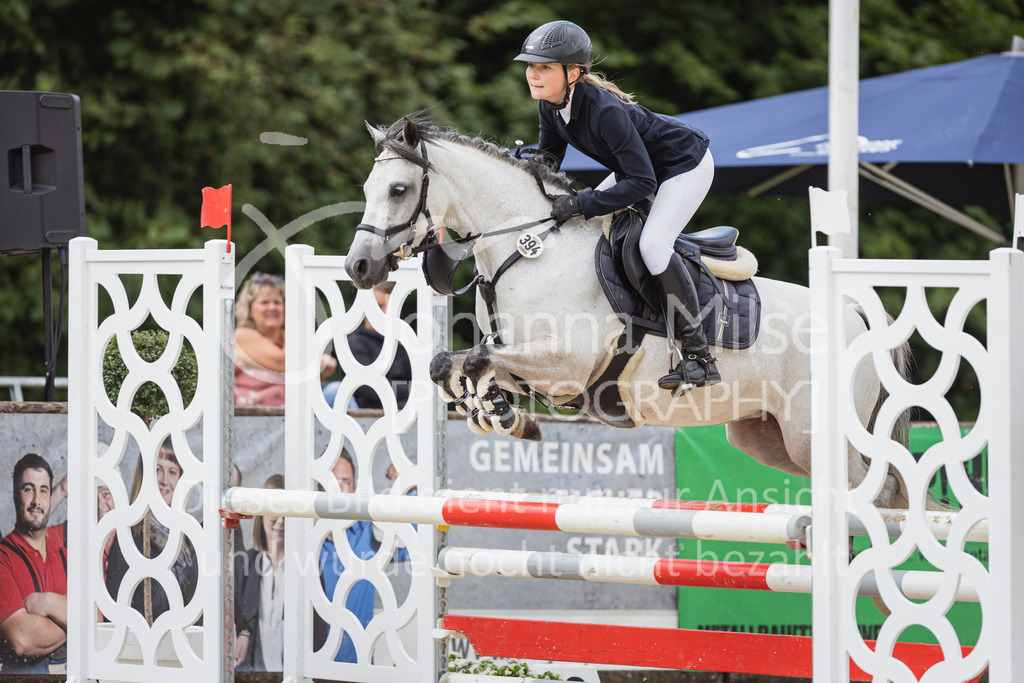 230729_BHO_PonyTrophy-574 | Deine schönsten Turniermomente als professionelle Fotos! Entdecke hochwertige Pferdesport-Fotografie im Online-Shop. Jetzt Fotos finden & bestellen!