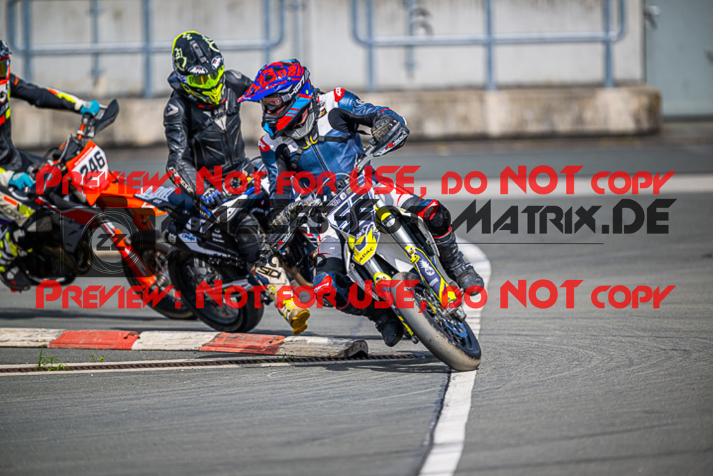 MaZZes_FotoMatrix_230506_2707 | S4