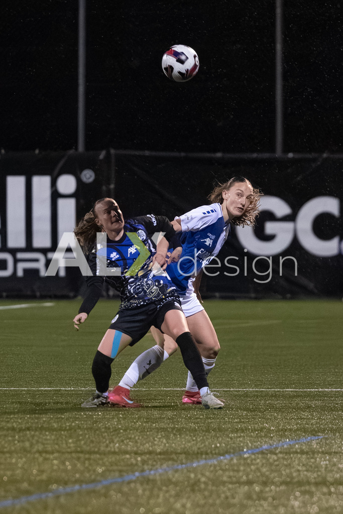 Fußball I Frauen I Saison 2025-2026 I AXA Women's Super League | Women I 14. Spieltag I Grasshoppers Club Zürich - FC Luzern I 14.02.2026 | Hochwertige Sportfotos kaufen & lizenzieren für Medien, Vereine, Agenturen & Sportler:innen. Entdecke professionelle Sportfotografie im Bildshop von Alexander Franzen. - Realisiert mit Pictrs.com
