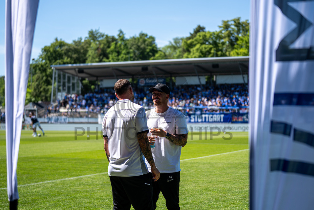 Stuttgarter Kickers vs. SG Sonnenhof Großaspach, Fussball, WFV-Pokal, Finale, 23.05.2026 | Pascal Reinhardt (Trainer SG Sonnenhof Großaspach) und Julian Schieber (sportilicher Leiter SG Sonnenhof Großaspach),Stuttgarter Kickers vs. SG Sonnenhof Großaspach, Fussball, WFV-Pokal, Finale, 23.05.2026