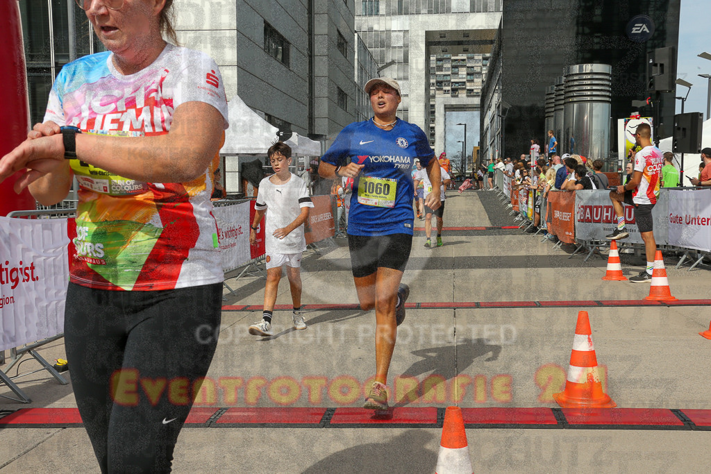 250920_1331_EX1_5246 | Sportfotografie im Rhein-Sieg Kreis, Köln, Bonn, NRW, Rheinland Pfalz, Hessen, etc. Unser Tätigkeitsfeld umfasst den Laufsport vom Volkslauf über den Marathon, Duathlon, Triathon bis zum Ultralauf wie Kölnpfad Ultra oder Schindertrail.