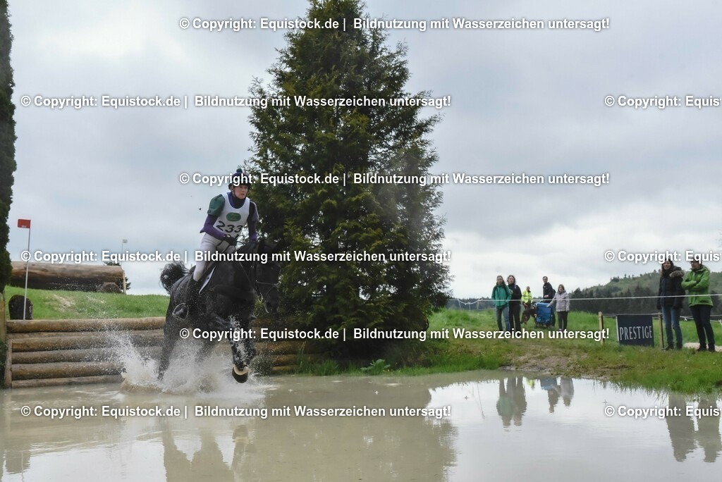 20230513_CCI2_Section2_Gelände_0524 | equistock