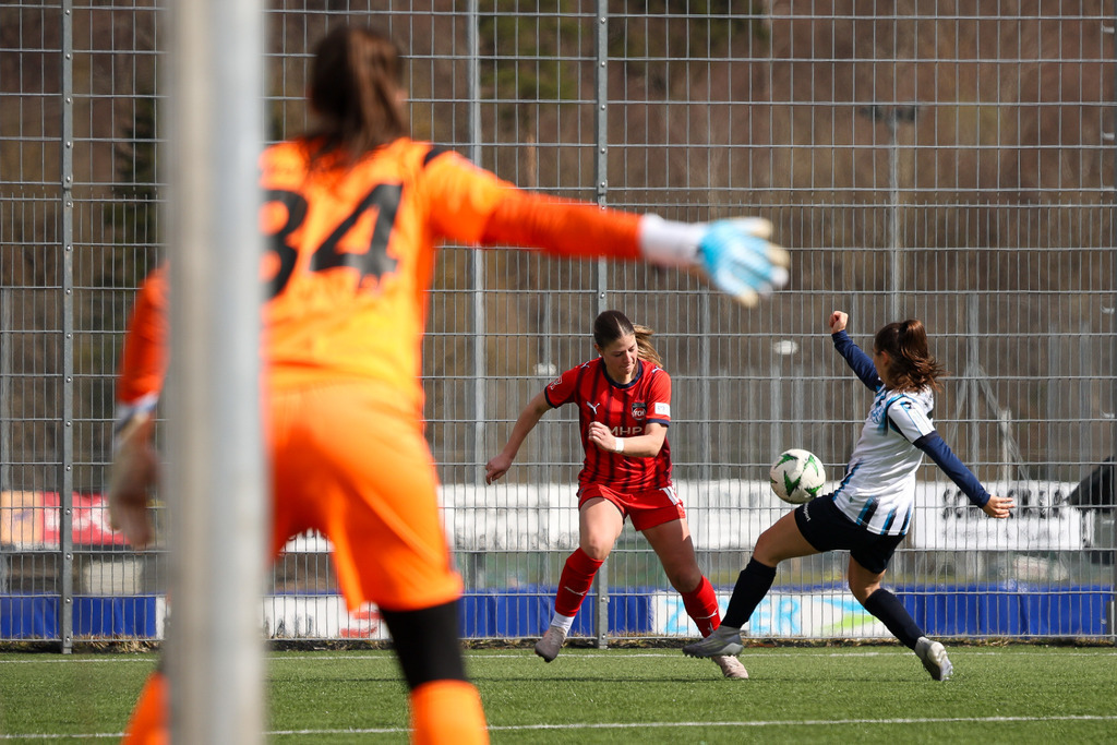 20260329-FCH-WaldebeneStuttgart_076 | 1.FC Heidenheim 1846 vs. FSV Waldebene Stuttgart, Fußball, Frauen, Oberliga, 2025/2026, 15. Spieltag, 29.03.2026 in Heidenheim, Kunstrasen b. Voith-Arena West(Foto: Michael Bulling) - Realisiert mit Pictrs.com