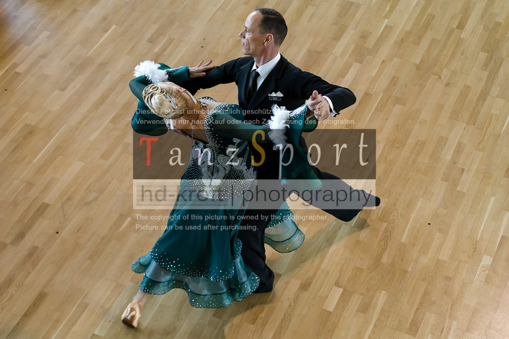 20240525_RL-Masters3-Std_4874 | Tanzsportbilder, Standardtanz, Lateintanz, WDSF, DTV, LTVB, dancecomp, goc, hessen tanzt, blaues band der spree, walzer, tango, wiener walzer, slowfox, quickstepp, samba, rumba, cha-cha-cha, paso doble. jive, hd-kroft photography, turniertanzsport