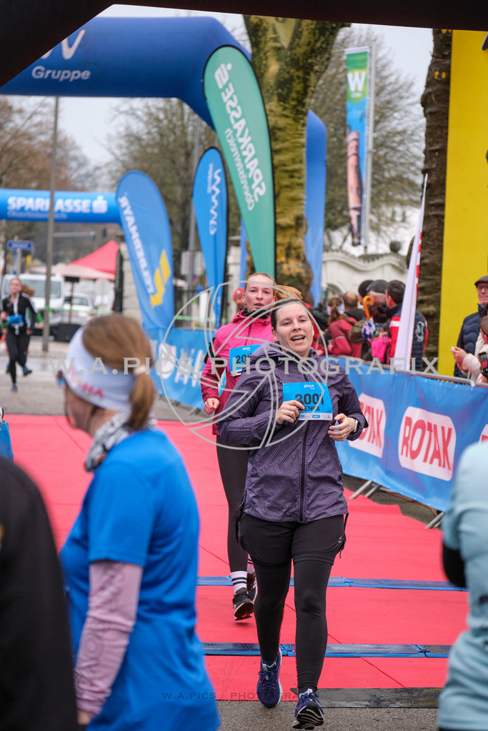 ..... | AUSTRIA, Wels, 30.03.25, ALOHA Wels Halbmarathon, Image Shows: , Foto: Wapics/RING M.