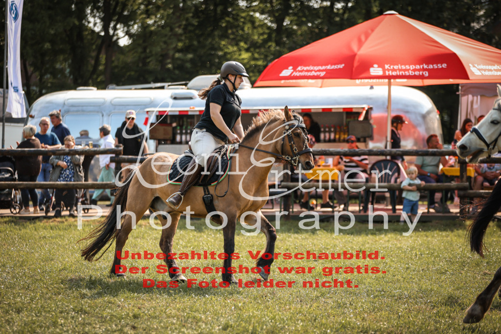 ShowSo00122 | Leoni Ertmer Photography - Realisiert mit Pictrs.com