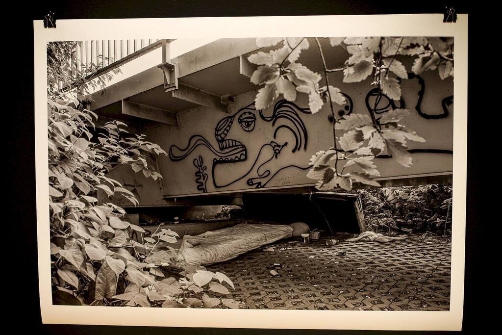 Peschkenhaus_HülleHütteHaut_131124_043 | Bildergalerie von Sport-Ereignissen aber auch von weiteren spannenden Dingen - nicht nur vom Niederrhein. In Anlehnung an den bekannten Spruch von Hanns Dieter Hüsch heißt das Motto: "Niederrhein ist überall".  - Realisiert mit Pictrs.com