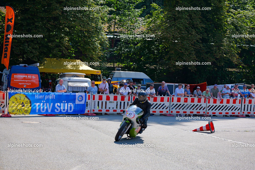 P1014832 | Erleben Sie atemberaubende, hochqualitative Fotos Ihrer Fahrt entlang der malerischen Alpenstraßen. Besuchen Sie alpineshots.com, um professionelle Aufnahmen Ihrer unvergesslichen Reise zu finden und zu kaufen - Realisiert mit Pictrs.com