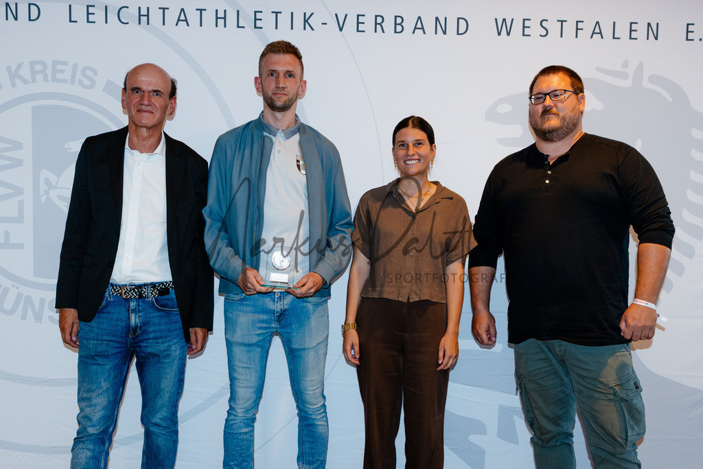 20260702-kreisfußballkonferenz-0094 | Das ist die Fotodatenbank für authentische Sportfotografie aus Münster: Markus Paletta fotografiert Teams, Sportler:innen, Kinder, Events & Unternehmen. - Realisiert mit Pictrs.com
