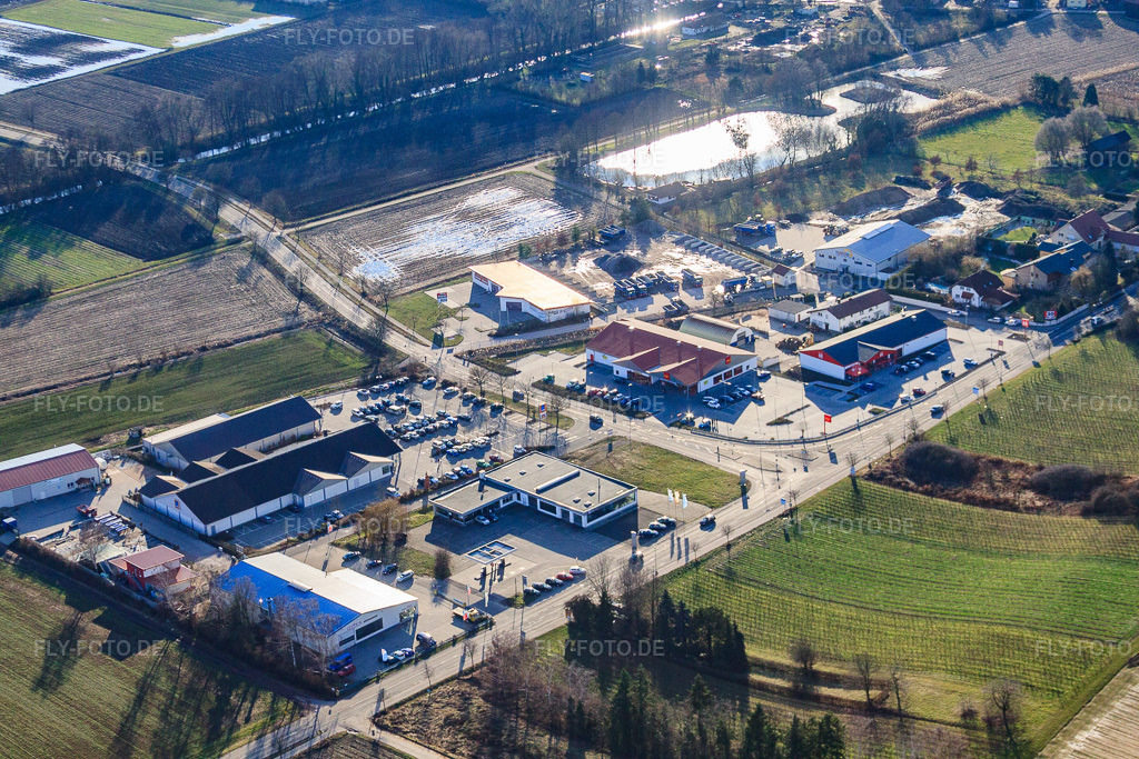 Luftbild: Gewerbegebiet Im Riegel mit Trink & Spar Getränke, PENNY, Kik Herxheim und FAKIH AUTOMOBILE in Herxheim bei Landau im Bundesland Rheinland-Pfalz in Deutschland. Foto: IMG_37100.jpg vom 22.01.2011 durch Werner Riehm/FLY-FOTO.deAuflösung des Originals: 4752 x 3168 pxGünstige Mode, Deko und mehr | KiK Onlineshop