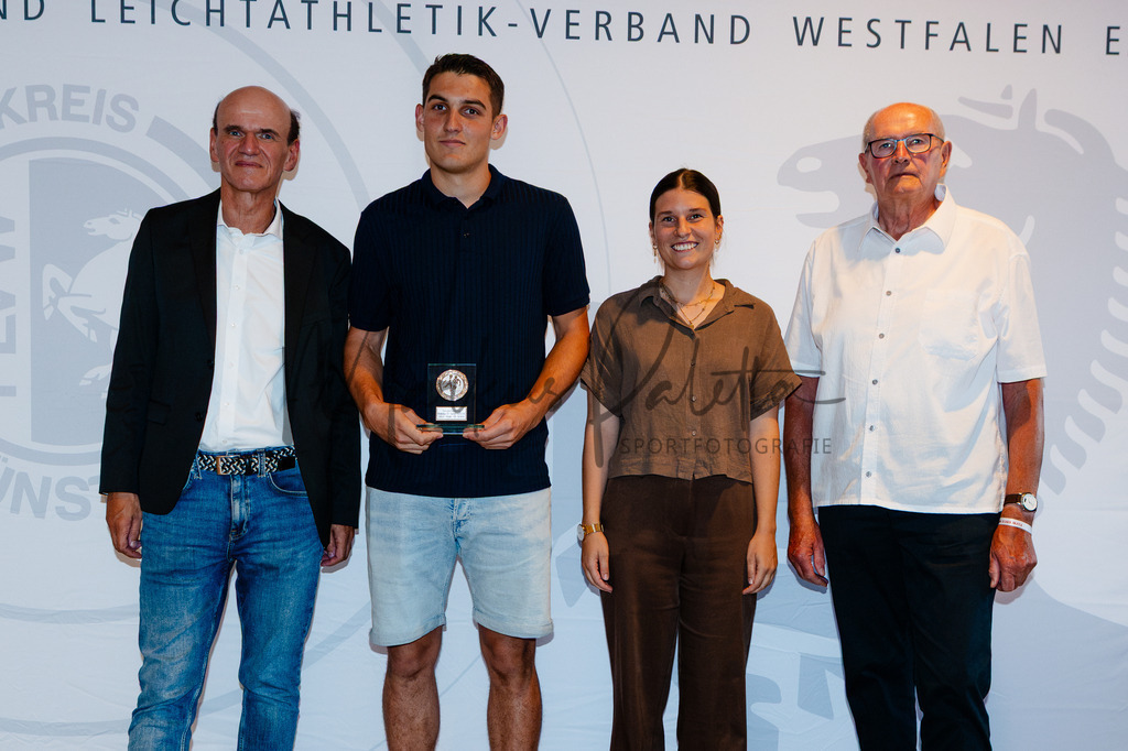 20260702-kreisfußballkonferenz-0091 | Das ist die Fotodatenbank für authentische Sportfotografie aus Münster: Markus Paletta fotografiert Teams, Sportler:innen, Kinder, Events & Unternehmen. - Realisiert mit Pictrs.com