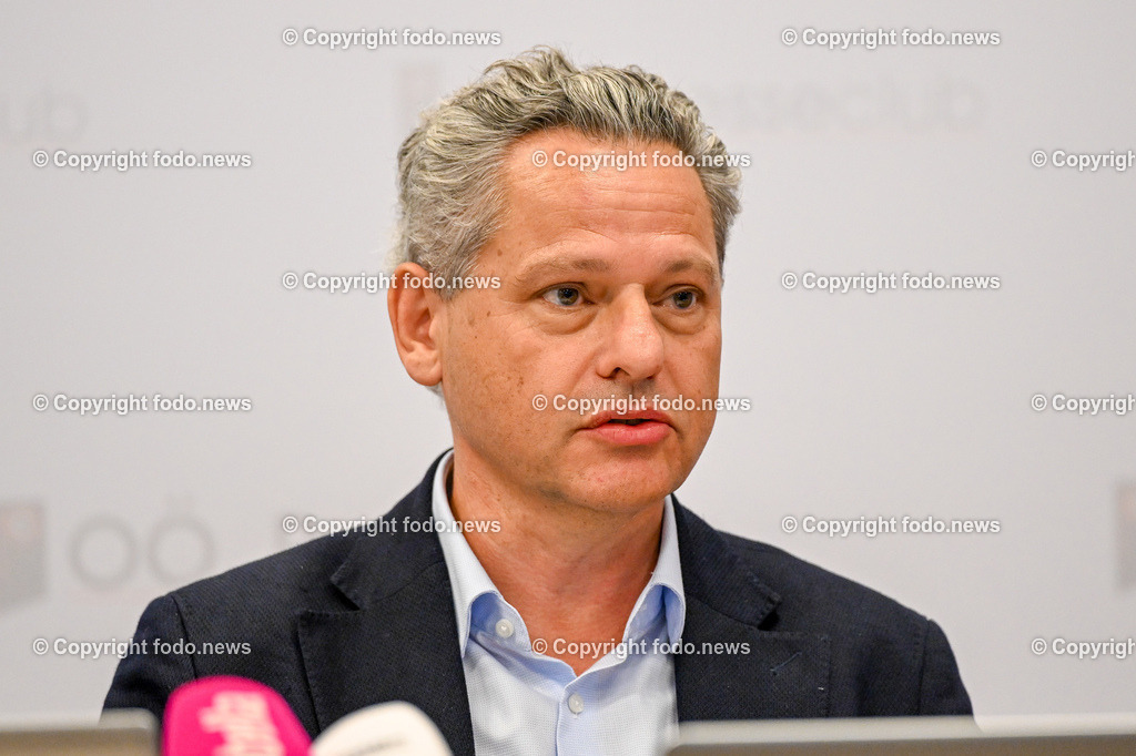 Pressekonferenz ADX Energy_ 07.09.2023-20 | 07.09.2023, Presseclub Linz, AUT, Pressekonferenz ADX Energy, Stimmungslage zur Gasexploration in Molln, im Bild Paul Fink (CEO ADX Energy)