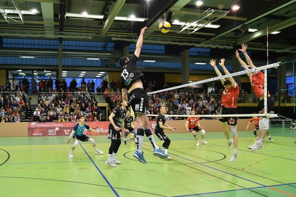 2023-04-01-0127 | Ralph Kunze - Realisiert mit Pictrs.com