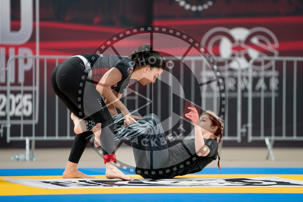20250518PBB2276 | Athletes compete during the second day of the ADCC Amateur World Championship on May 18, 2025 in Warsaw, Poland. © Chiara Dazi / photoblackbelt