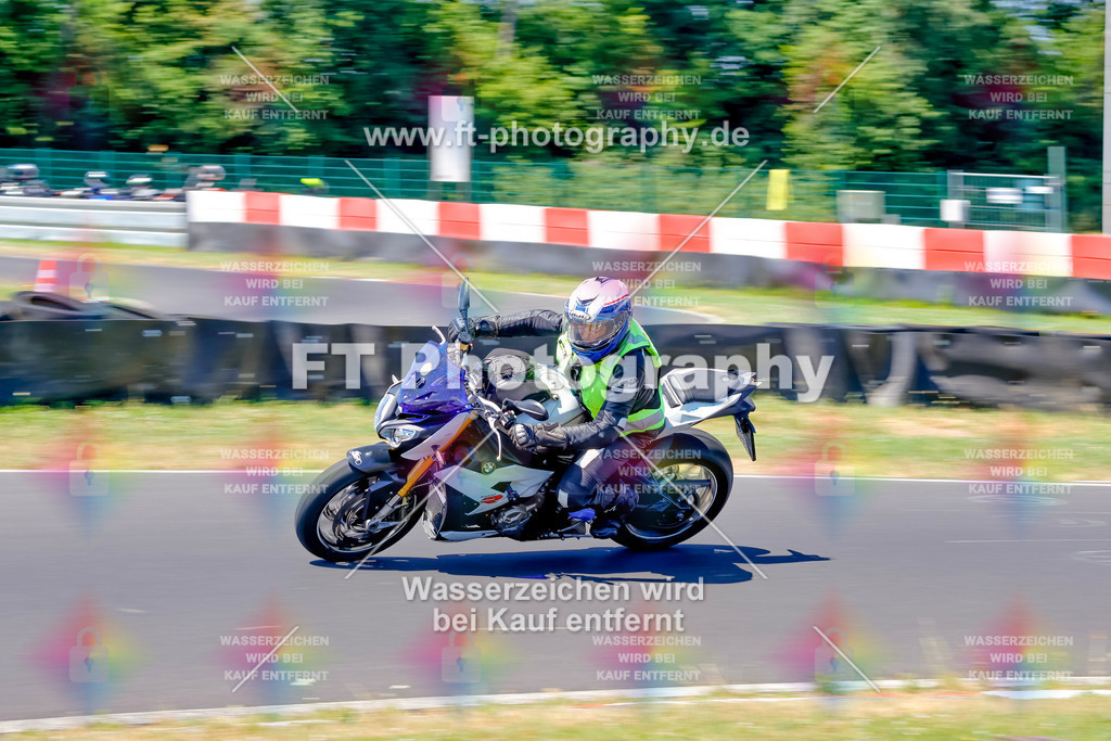 _MOT9478 | Hier findet Ihr Bilder von Touristenfahrten auf der Nürburgring Nordschleife oder von anderen Veranstaltungen die ich besucht habe. Viel Spass beim Durch Schauen 