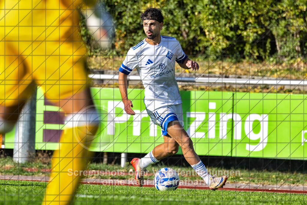 20261010_160917_0385-Bearbeitet_(c)_by_PhotoPeet | #,1.FC Eislingen (weiß) vs. TSV Bernhausen (lila), Fussball, Landesliga 2 - wfv, 11. Spieltag, Saison 2026/2027, Rasenplatz, Eichbachstation, Haldenstraße, 73054 Eislingen, 10.10.2026 - 15:30 Uhr,Foto: PhotoPeet / Sport- &amp; Eventfotografie / Peter Harich