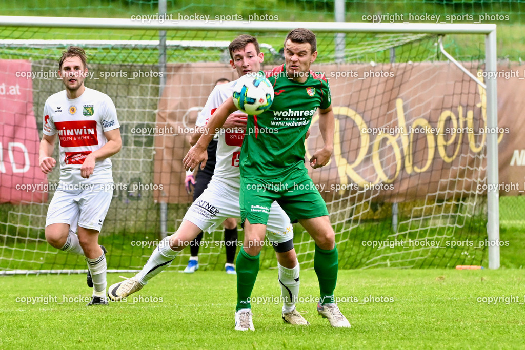 FC ASKÖ Gmünd vs. Rapid Lienz  | #8 Lukas Schrott Rapid Lienz, #12 Marvin Metzler Stranner ASKÖ Gmünd, FC ASKÖ Gmünd vs. Rapid Lienz , FC ASKÖ Gmünd vs. Rapid Lienz  am 02.06.2024 in Gmünd (Sportplatz Gmünd), Austria, (Photo by Bernd Stefan)