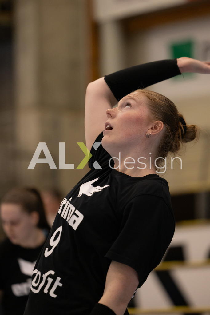 Volleyball I Frauen I Saison 2025-2026 I Volleyball NLA | Women I 1/2 Finals I  VC Kanti Schaffhausen - Sm'Aesch Pfeffingen I 07.03.2026 | 9 Jordan Lockwood (USA) (VC Kanti Schaffhausen) – Diagonal - Realisiert mit Pictrs.com