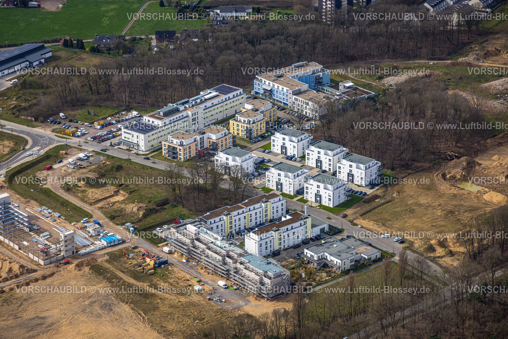 Emmerich230300153 | Luftbild, Baugebiet Georg-Elser-Straße, neues Wohngebiet und Mona Gewerbepark, ehemalige Moritz-von-Nassau-Kaserne, Emmerich, Emmerich am Rhein, Niederrhein, Nordrhein-Westfalen, Deutschland