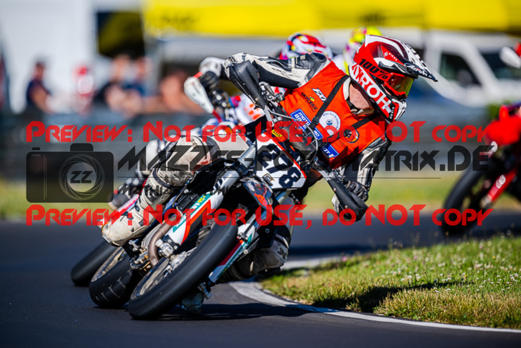 MaZZes_FotoMatrix_220702_2150 | S4