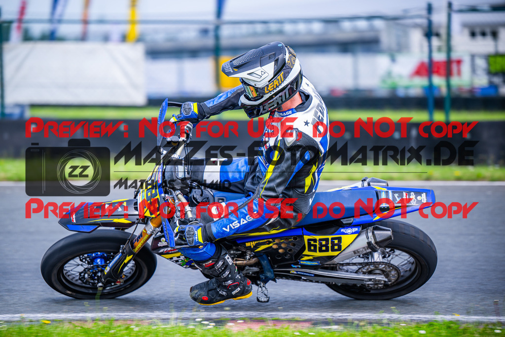 MaZZes_FotoMatrix_240622_6021986_1990 | S1