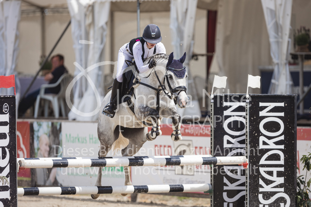 220612_LüPfSpTa_Stil-A2-384 | Lützower Pferdesporttage
Stilspringprüfung Kl.A** geschlossen
12.06.2022
